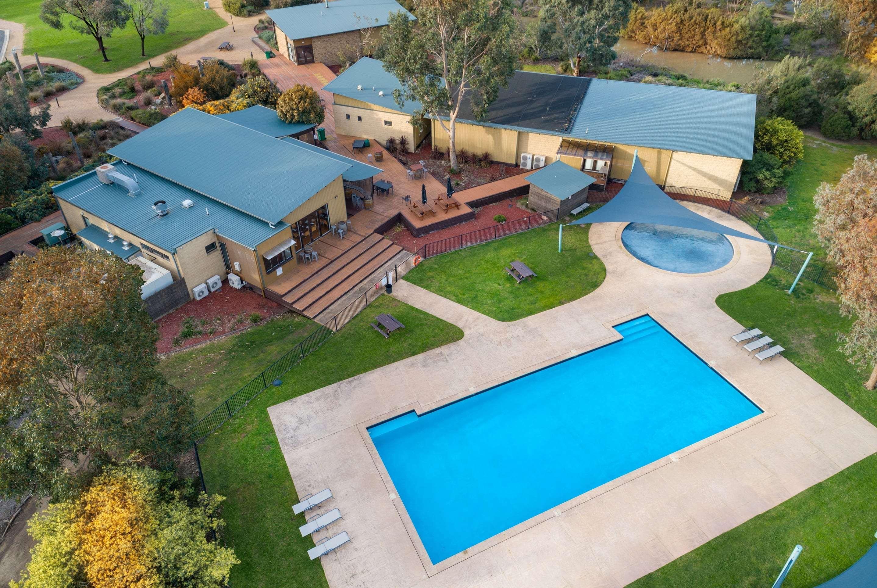 Ramada Resort By Wyndham Phillip Island Cowes Exterior photo