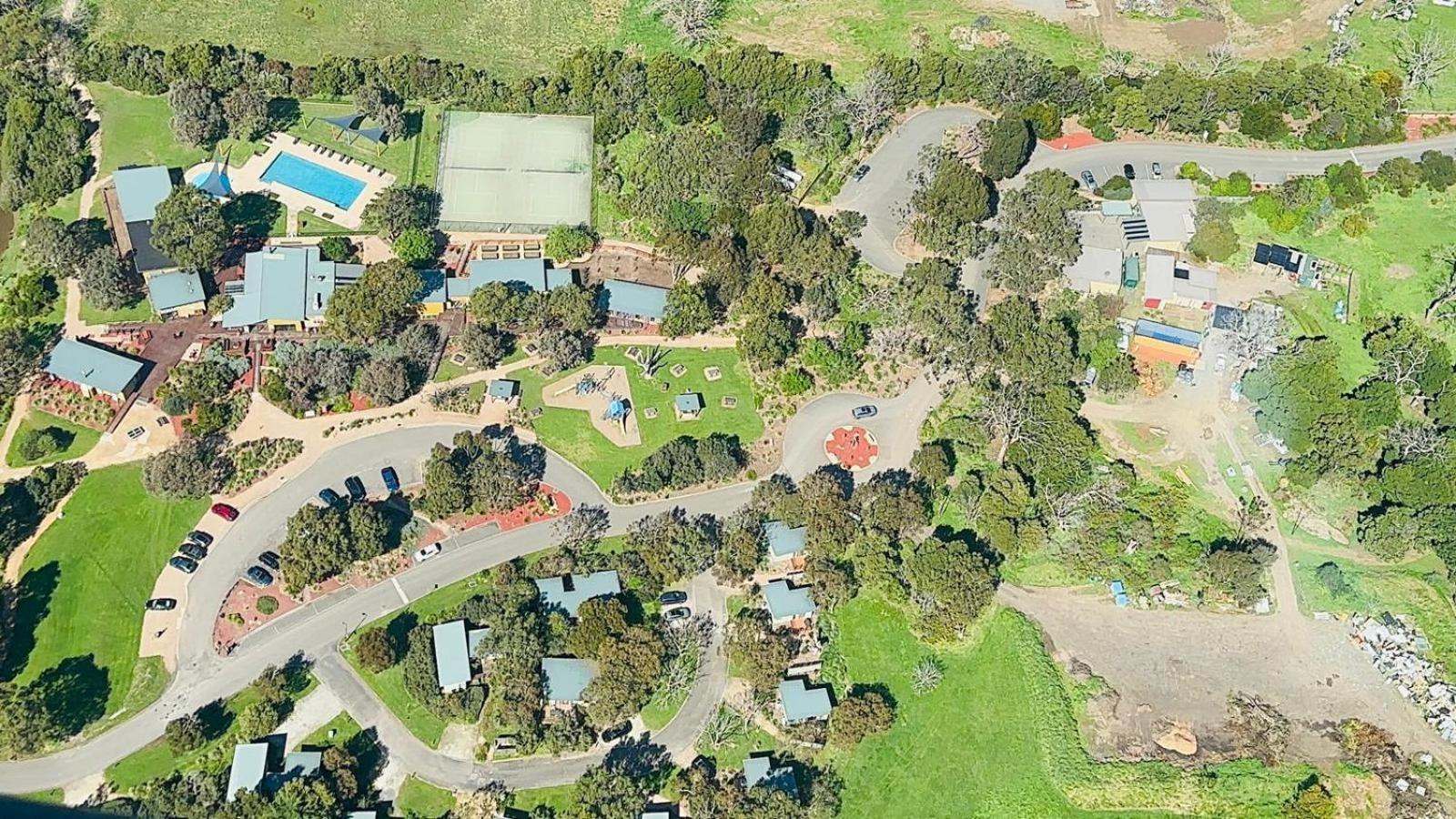 Ramada Resort By Wyndham Phillip Island Cowes Exterior photo