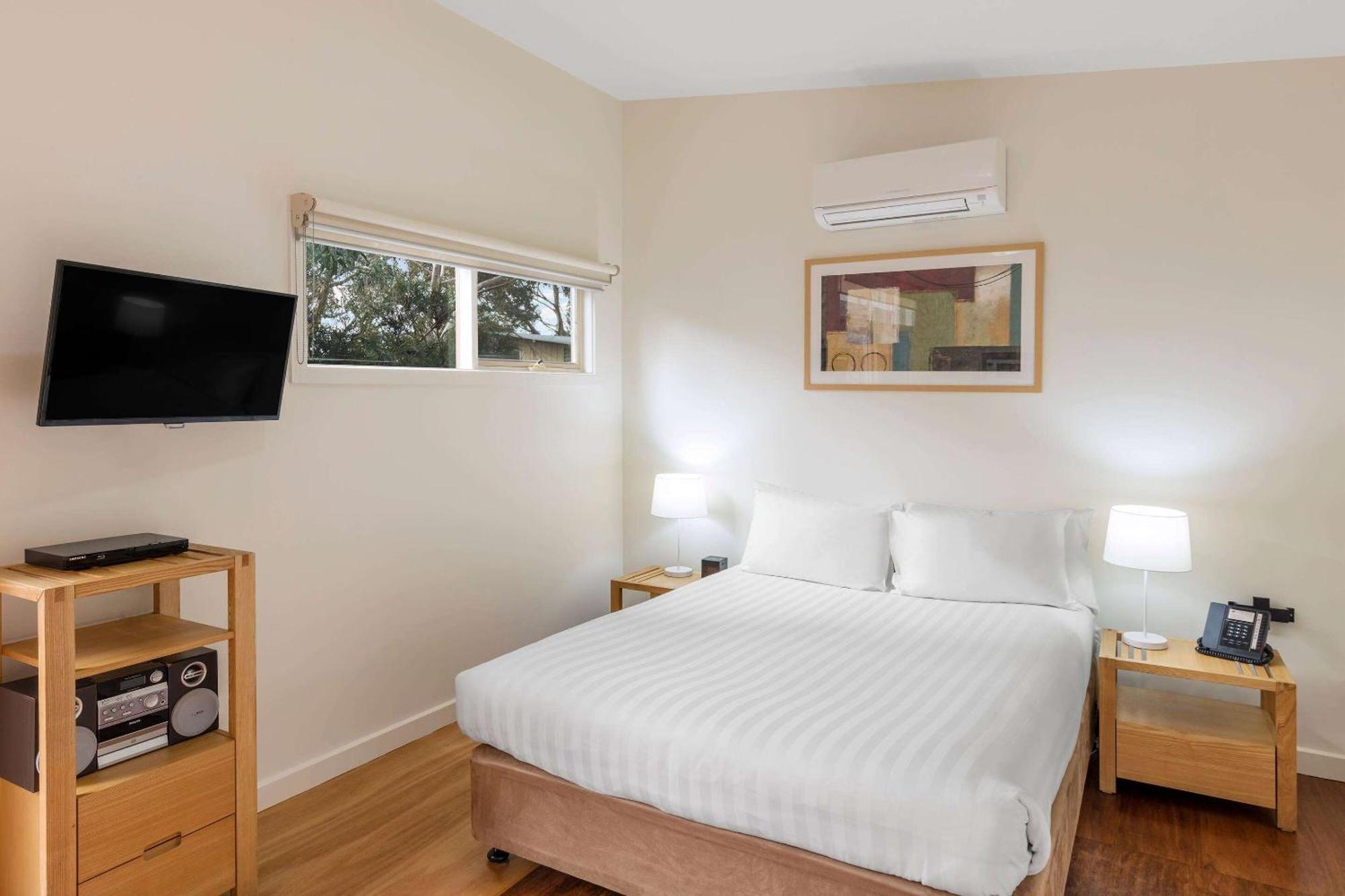 Ramada Resort By Wyndham Phillip Island Cowes Exterior photo