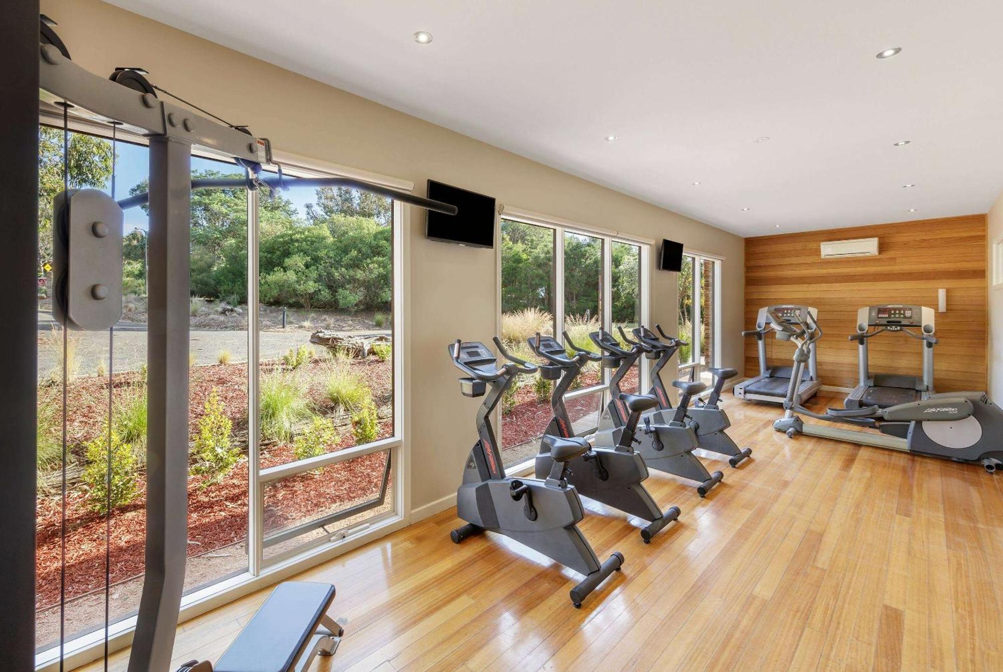 Ramada Resort By Wyndham Phillip Island Cowes Exterior photo